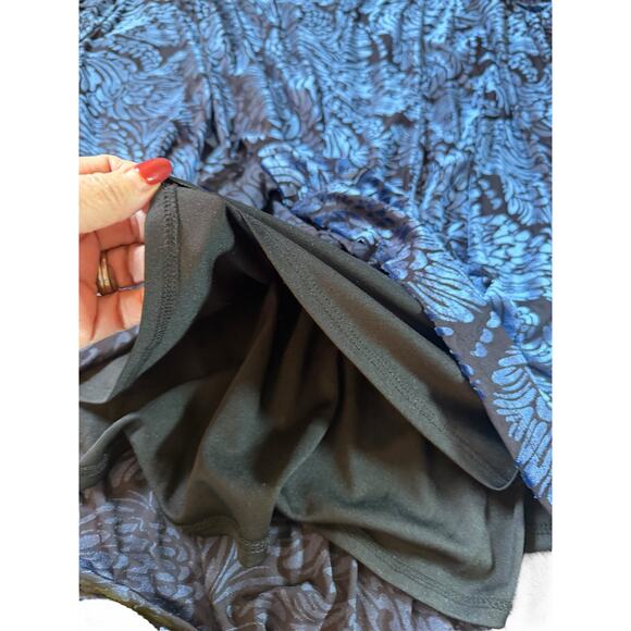 Torrid Blue Floral Velvet Burnout Dress - Size 4X - Picture 8 of 16
